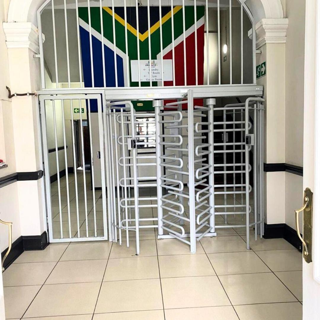 Victoria Waterfront Lodge Durban Bagian luar foto
